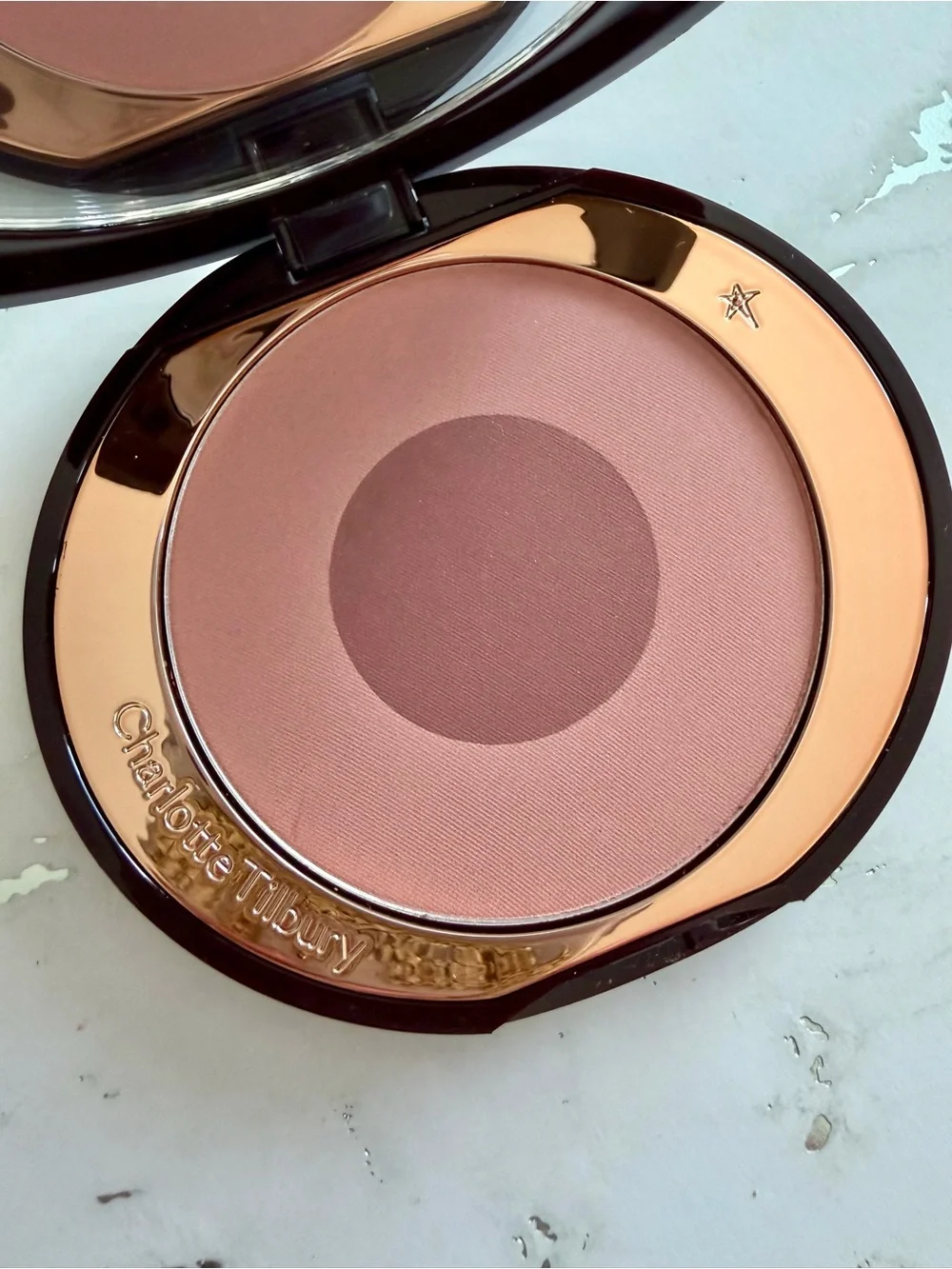 NWOB Charlotte Tilbury Cheek to Chic Blush Duo in Sex on Fire